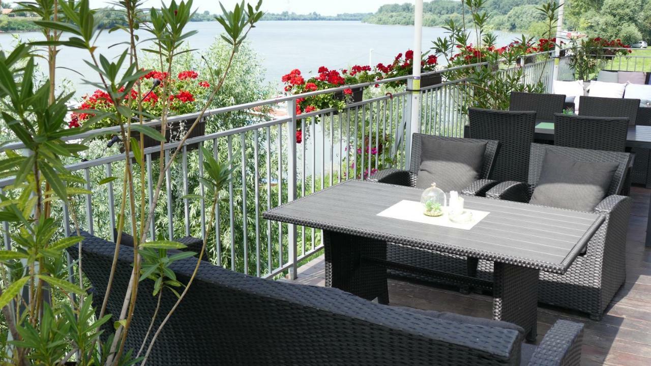 B&B Posejdon Сремска-Митровица Экстерьер фото